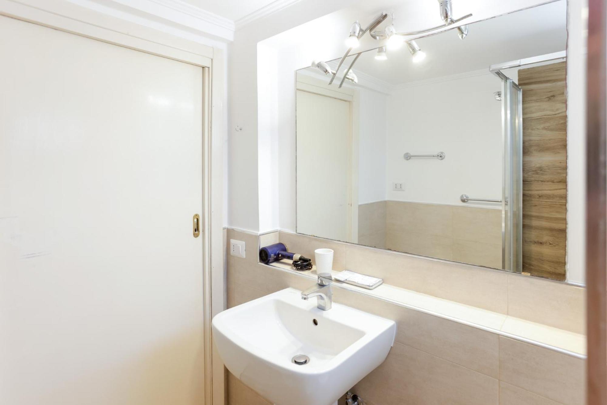 Apartament Galiani 20 Neapol Zewnętrze zdjęcie